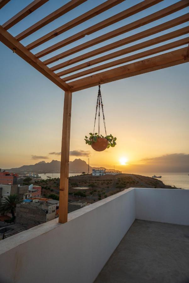 Apartamento Fatima Amwilla Guesthouse ミンデロ エクステリア 写真